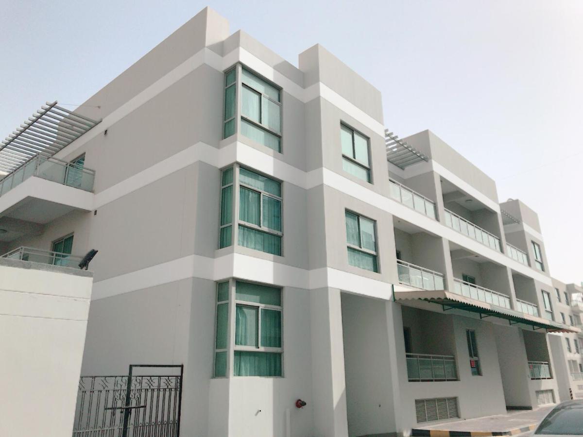 Stout Apartments Manama Zimmer foto